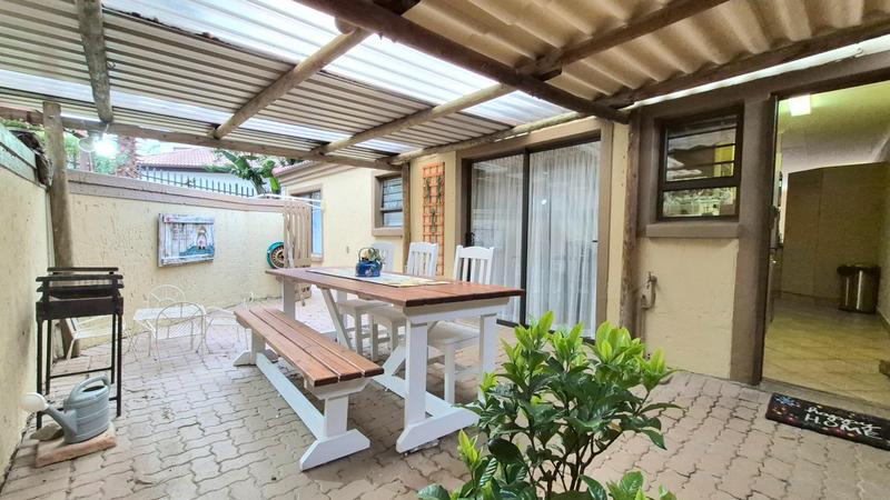 3 Bedroom Property for Sale in Island View Western Cape